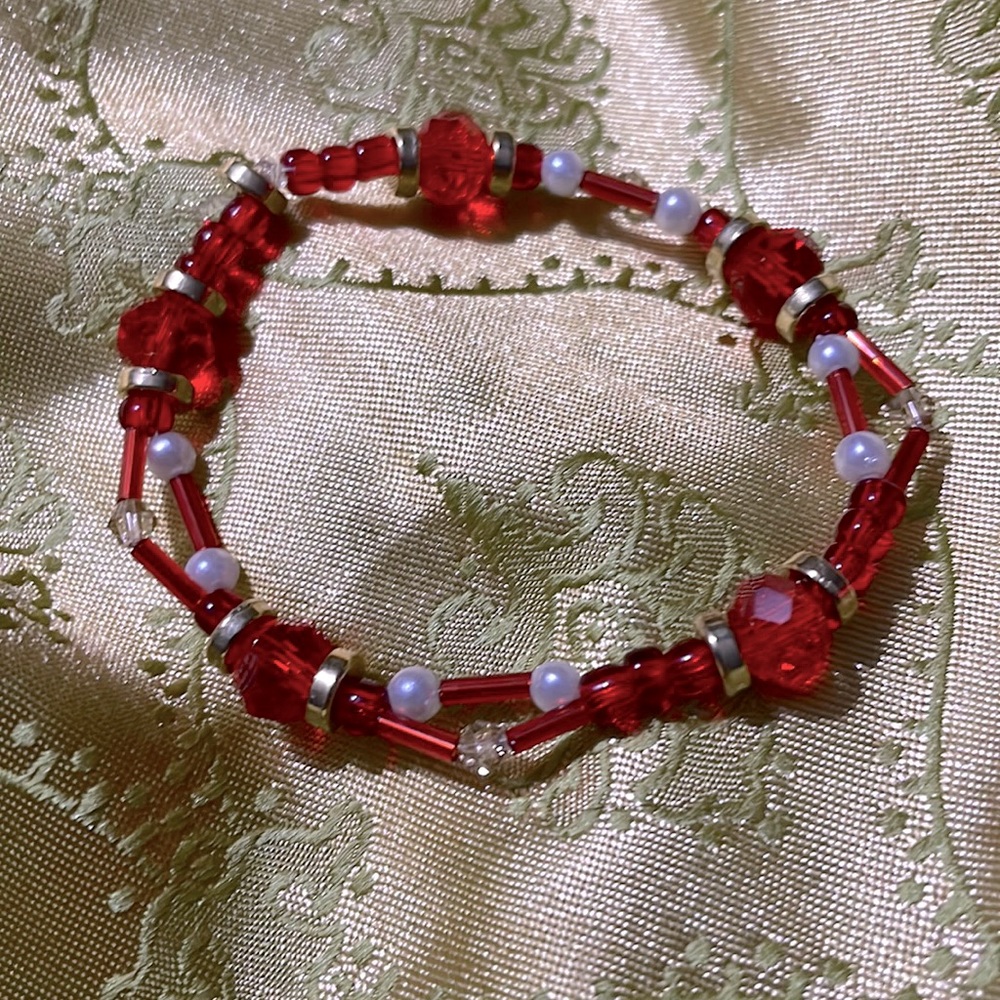 Handmade Jewelry Red Gold & White Small Stretch Bracelet w New & Upcycled Beads